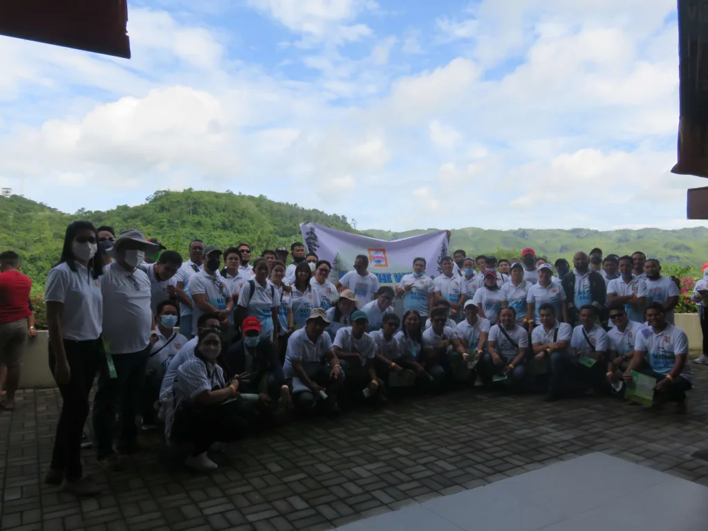 Duros Exploring Cebu Safari